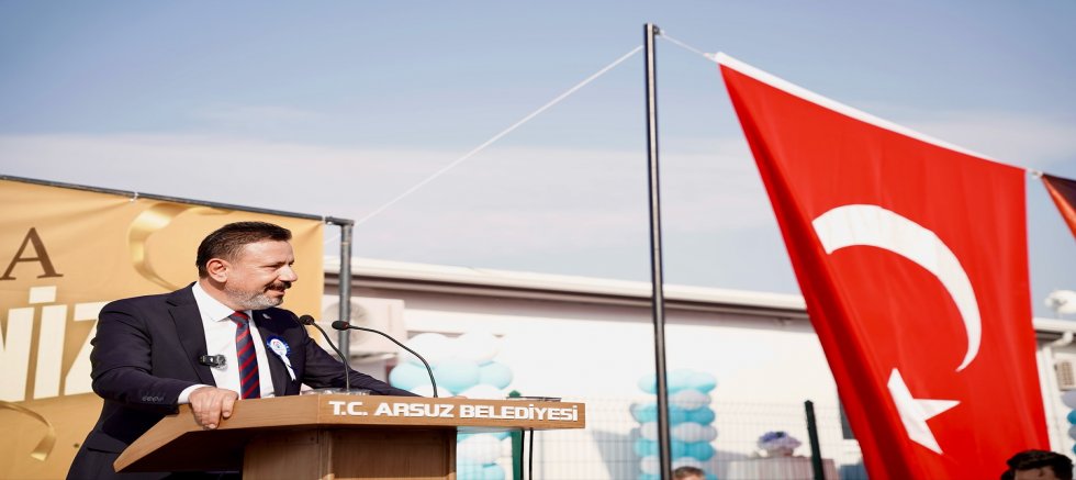 BAŞKAN SAMİ ÜSTÜN ARSUZ' UN ÖNEMLİ SORUNUNA ÇÖZÜM SAĞLADI...