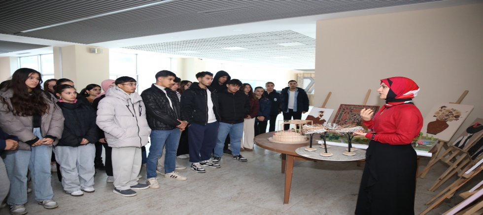 HBB’NİN KARİYER PLANLAMA GEZİLERİ DEVAM EDİYOR