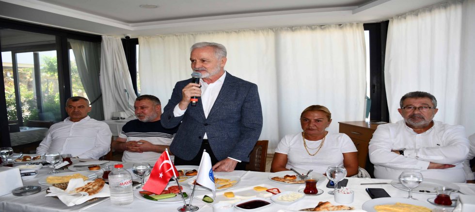 İTSO BAŞKANI YILMAZ VE YÖNETİM KURULU ÜYELERİ  BASIN MENSUPLARI İLE KAHVALTIDA BULUŞTU