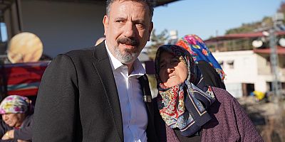 Başkan Üstün; “Karagöz Meydanı’nı yaşayan bir sosyal alana dönüştürüyoruz”