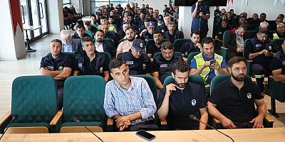 HBB, BÖCEK PROFESÖRÜ’NÜ HATAY’A GETİRDİ