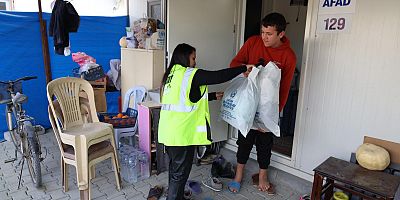 HBB’DEN KONTEYNER KENTLERDEKİ VATANDAŞLARA KIYAFET YARDIMI