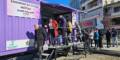 SAMANDAĞ BELEDİYESİ’NDEN ÜCRETSİZ SICAK ÇORBA İKRAMI