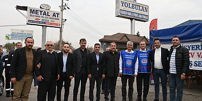 ÜLKÜCÜ HAREKETTEN GREVDEKİ YOLBULAN EMEKÇİLERİNE DESTEK ÇIKARTMASI…