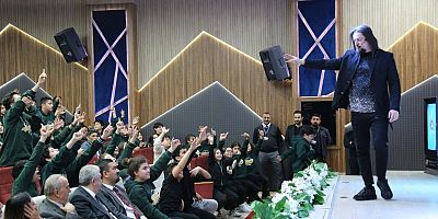 YÜKSELİŞ KOLEJİ’NDE UNUTULMAZ GECE: AREF İLLÜZYON GÖSTERİSİ BÜYÜK BEĞENİ TOPLADI!