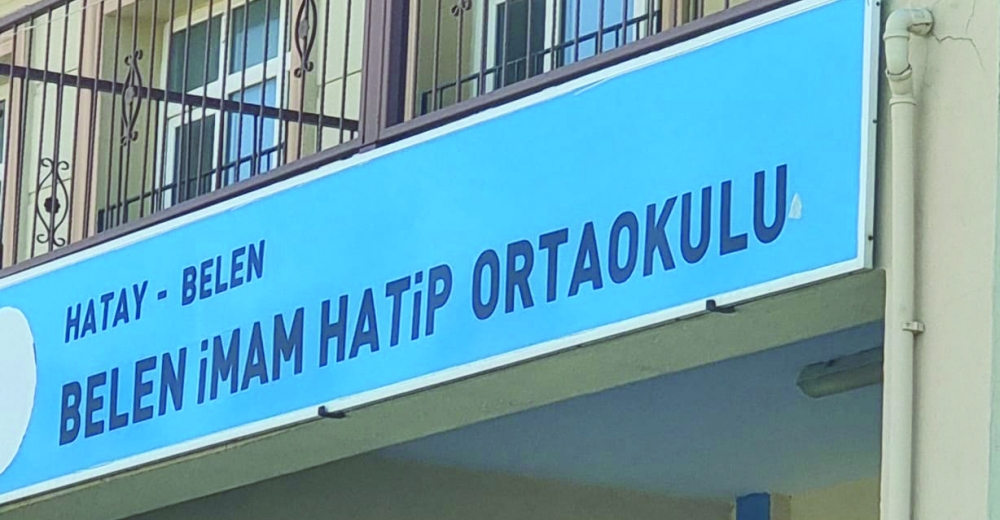 VELİLERDEN OKUL YÖNETİMİNE ŞİKAYET YAĞIYOR !!